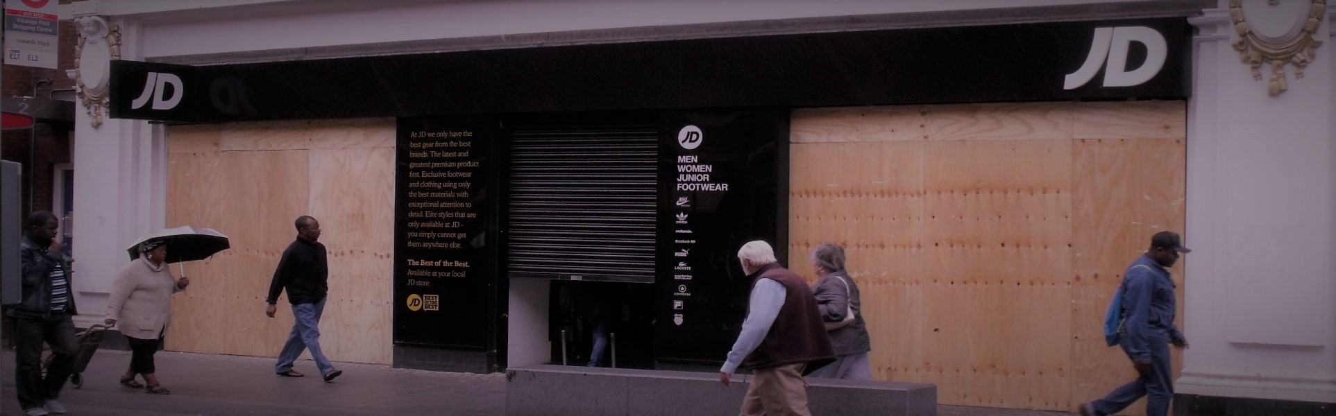 Slider, Glaziers in Charlton, SE7